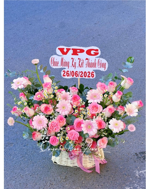 Giỏ hoa song hỷ quận 12