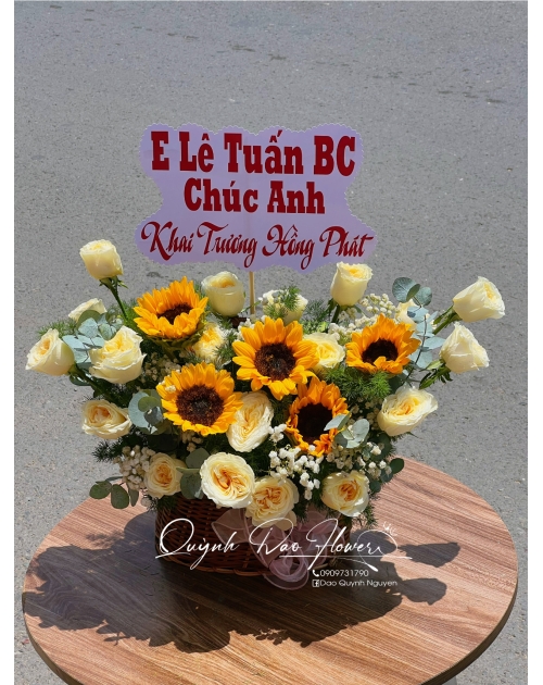 Giỏ hoa màu vàng tặng khai trương tại lái thiêu, thuận giao, bình nhâm