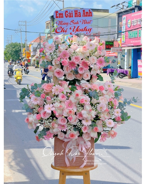 Giỏ hoa, lẵng hoa 2 tầng để bàn quận 2