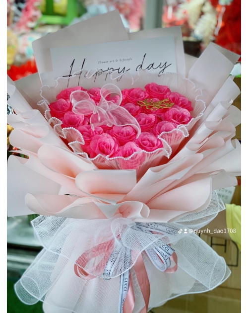 Bó hoa trái tim màu Hồng siêu cute