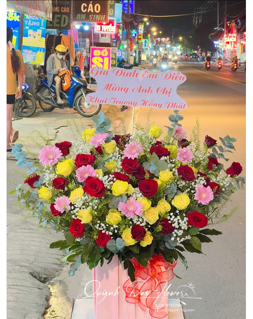 Giỏ hoa tặng khai trương cho người tuổi tý 