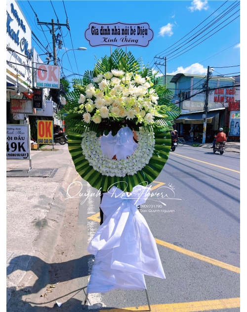 Hoa viếng quận 2