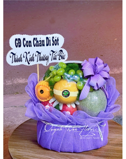Giỏ trái cây viếng màu tím thủ Đức 