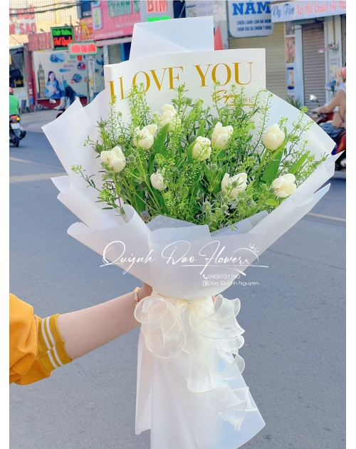 Bó hoa tulip trắng đẹp 