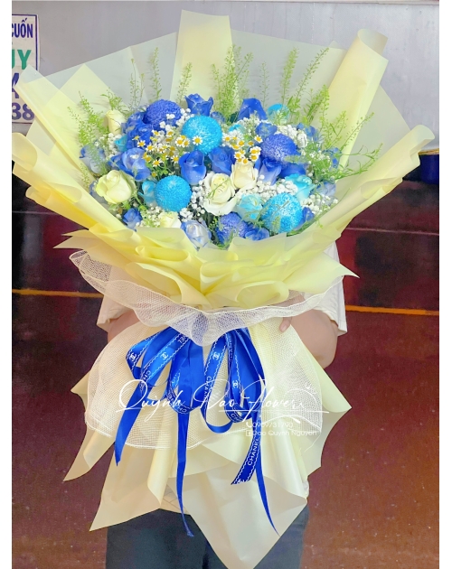 Bó hoa xanh dương tặng sếp nam