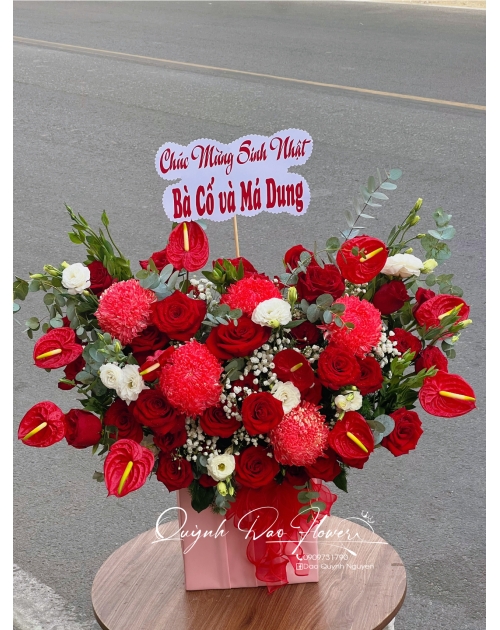 Giỏ hoa to chúc mừng sinh nhật 
