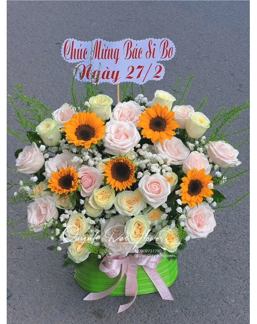 Giỏ hoa chúc mừng ngày thầy thuốc Việt Nam