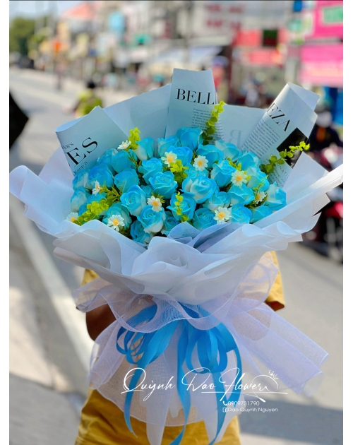 Bó hoa tốt nghiệp màu xanh dương 