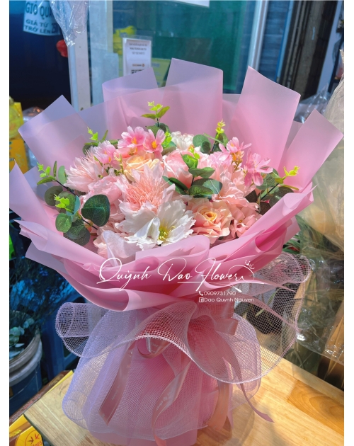 Bó hoa lụa tone hồng 