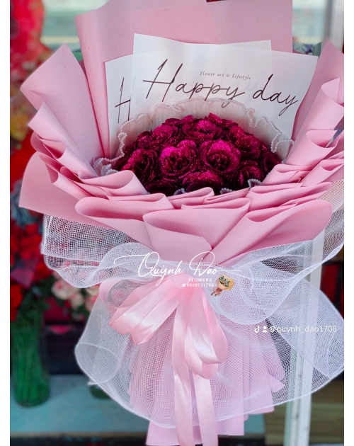 Bó hoa màu tím tặng mẹ