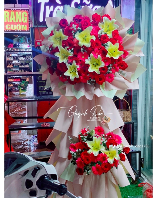 Kệ hoa ly khai trương Hồng phát 