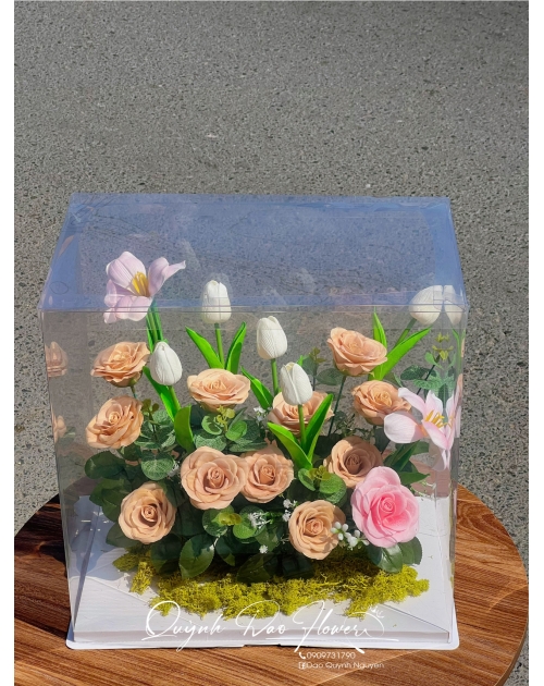 Hộp hoa sáp cao cấp mix tulip