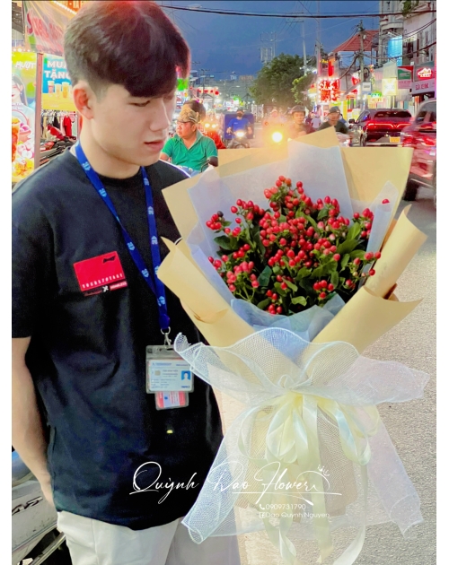 Bó hoa chuỗi ngọc 