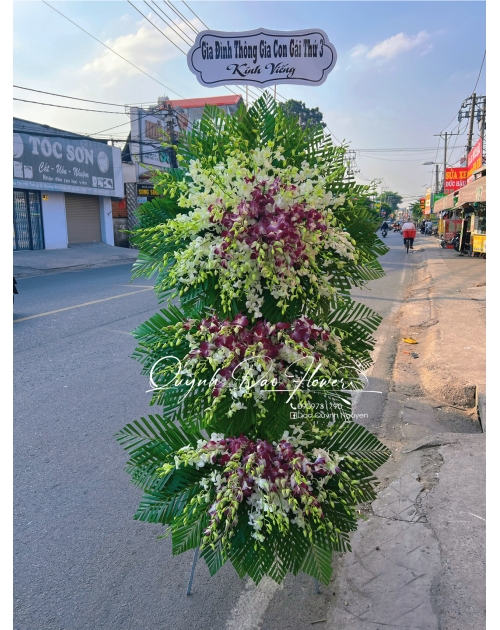 Kệ viếng lan 3 tầng