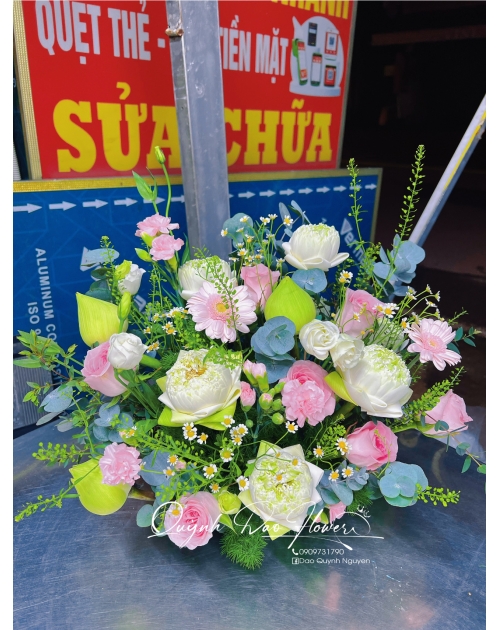 Hoa để bàn thủ Đức 