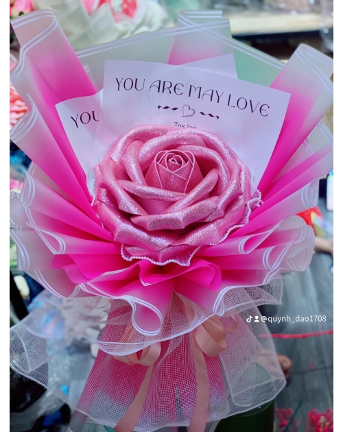 Bó hoa khổng lồ size 25cm tặng người thân 