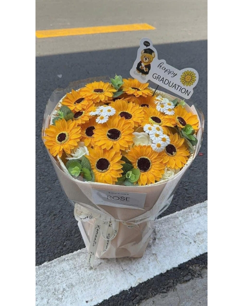 Hoa tốt nghiệp bó tròn 