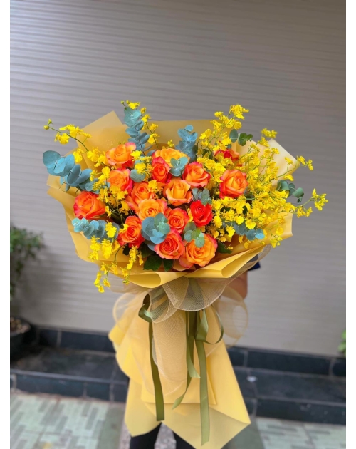 Bó hoa Hồng cam mix lan vàng 