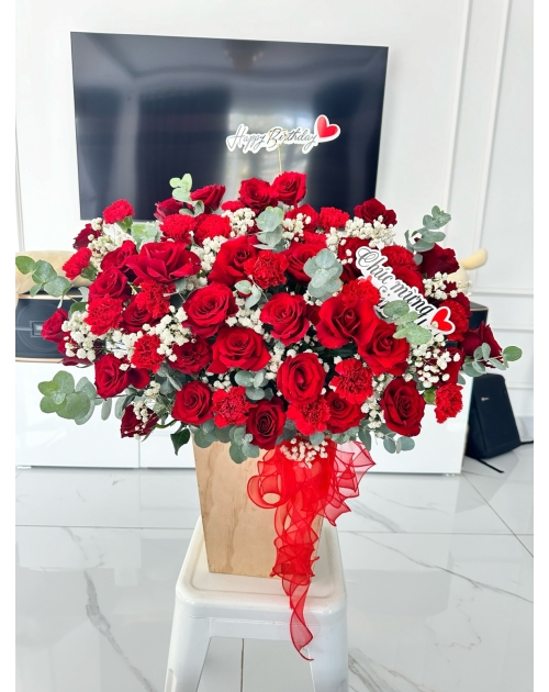 Giỏ hoa khai trương tặng sếp