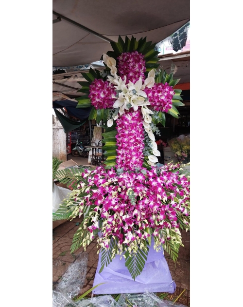 Kệ viếng hình thánh giá 