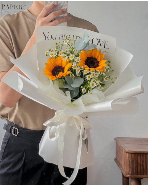 Bó hoa 2 bông hướng dương mix cúc Tana 