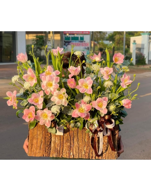 Hộp hoa tulip hồng