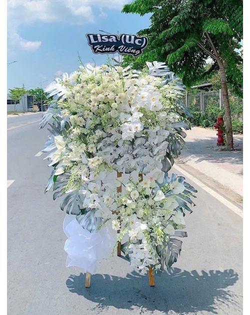 Kệ viếng hồ điệp 