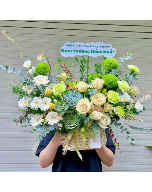 Giỏ hoa xanh lá mix sen đá