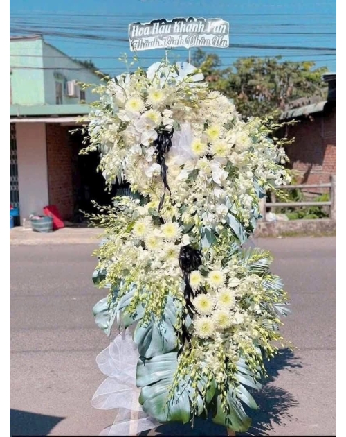 Kệ viếng to cao thủ Đức 