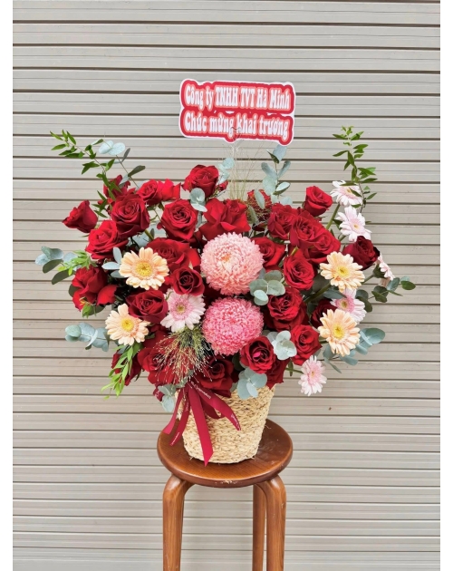 Giỏ hoa hiện đại  Thuận An