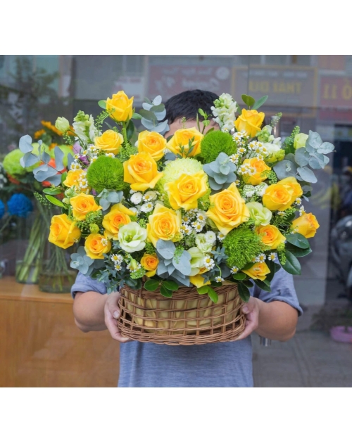 Giỏ hoa khai trương vàng xanh