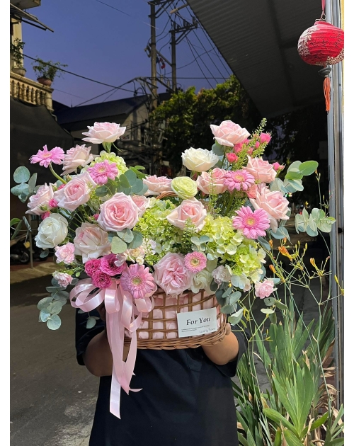 Giỏ hoa mix Cẩm Tú cầu 