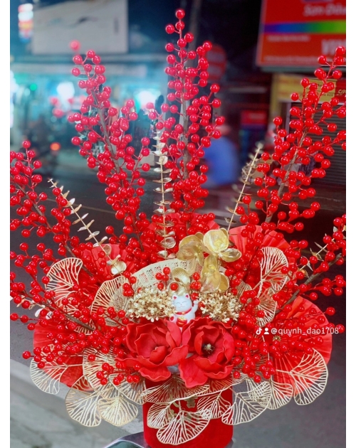 Bình hoa trang trí xuân