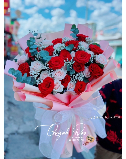 Bó hoa Hồng mix Hồng đỏ tặng đối tác 