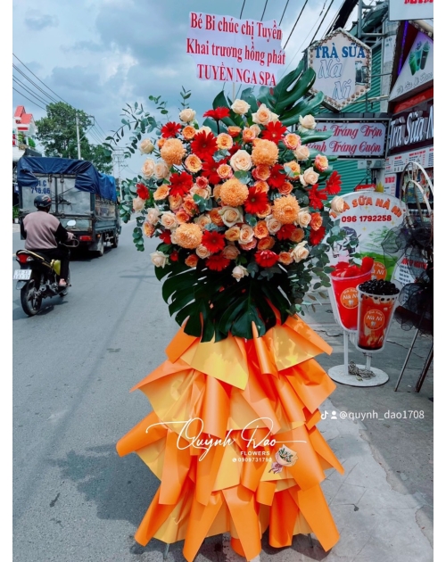 Kệ khai trương tone cam 