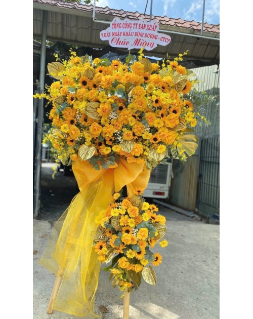 Kệ khai trương vàng khổng lồ 