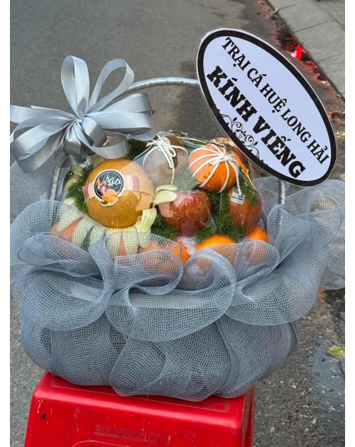 Giỏ trái cây viếng đẹp 