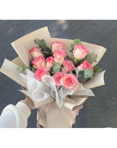 Bó hoa hồng 10 bông tại Thủ Đức 