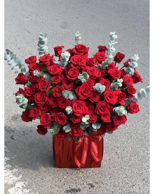 Giỏ hoa khổng lồ