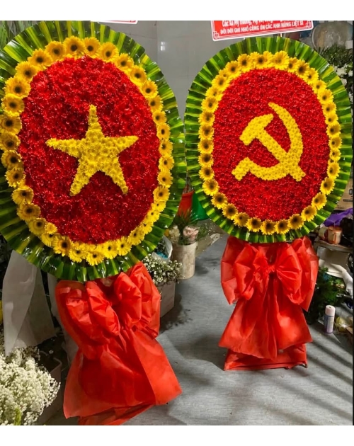 Vòng hoa cờ tổ quốc 