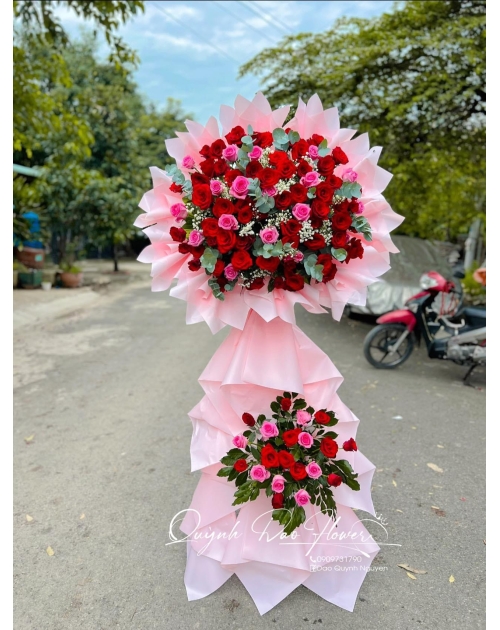 Kệ khai trương tone Hồng to đẹp 