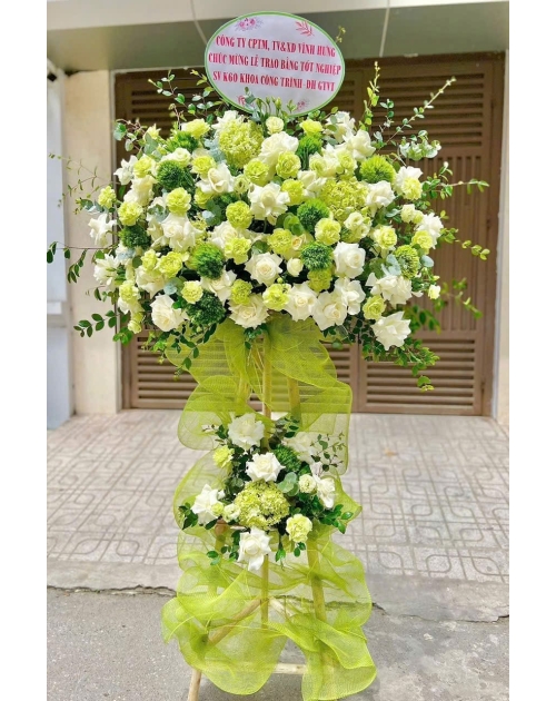Kệ hoa xanh lá hiện đại 