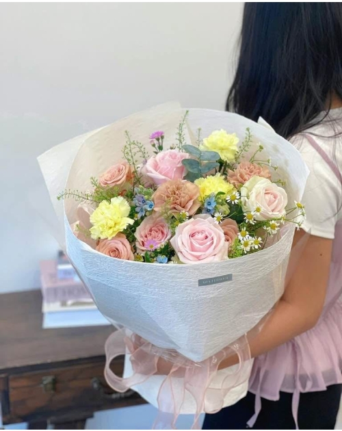Bó hoa mix kiểu Hàn