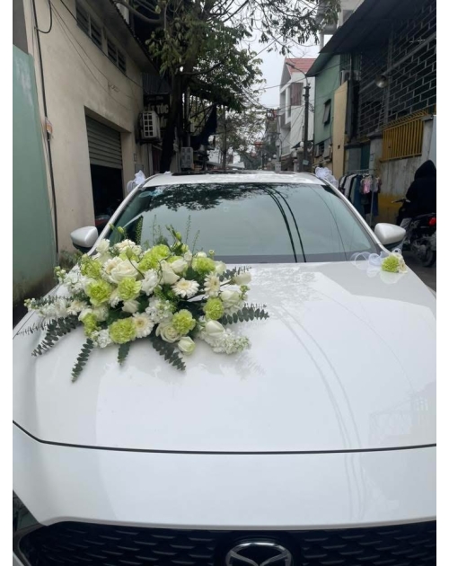 Xe hoa cưới Tone trắng xanh 
