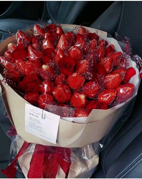 Bó hoa dâu thủ Đức 