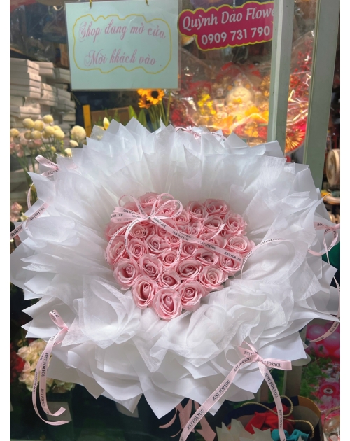 Bó hoa trái tim 8/3 thuận an