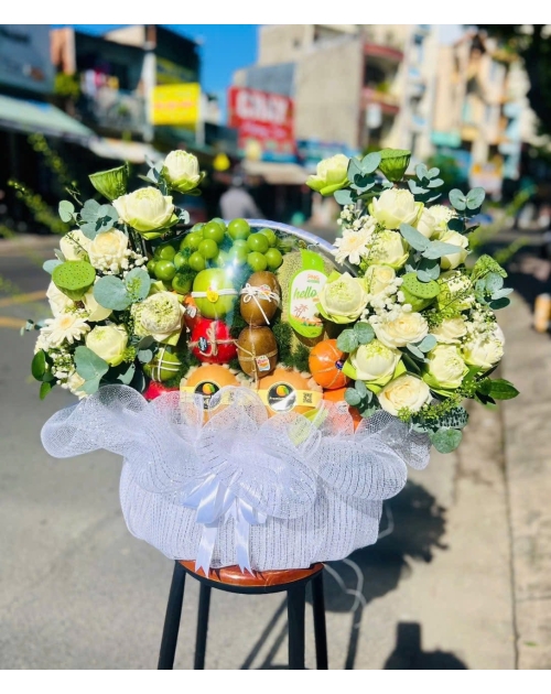 Giỏ trái cây mix hoa sen