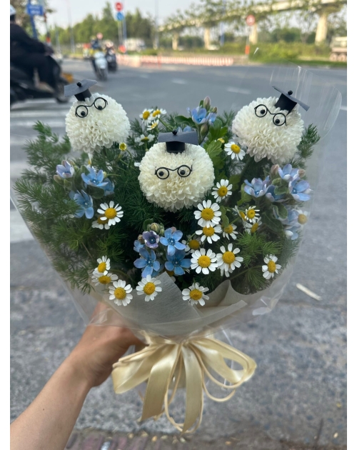 Hoa tốt nghiệp lam tinh