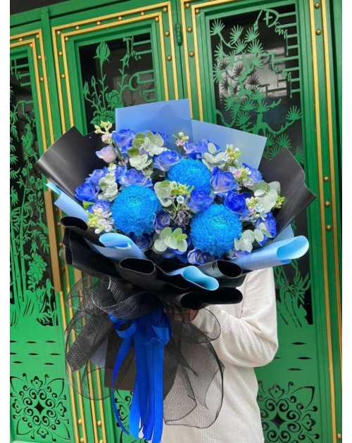 Bó hoa xanh dương sang trọng 