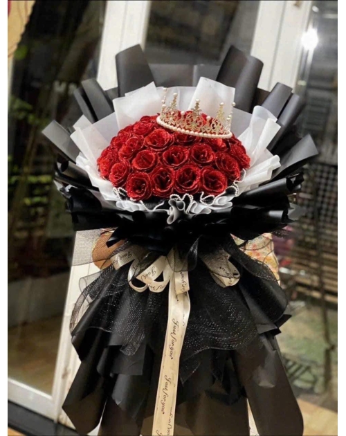 Hoa Sinh Nhật Tone đỏ đen Sang Chảnh